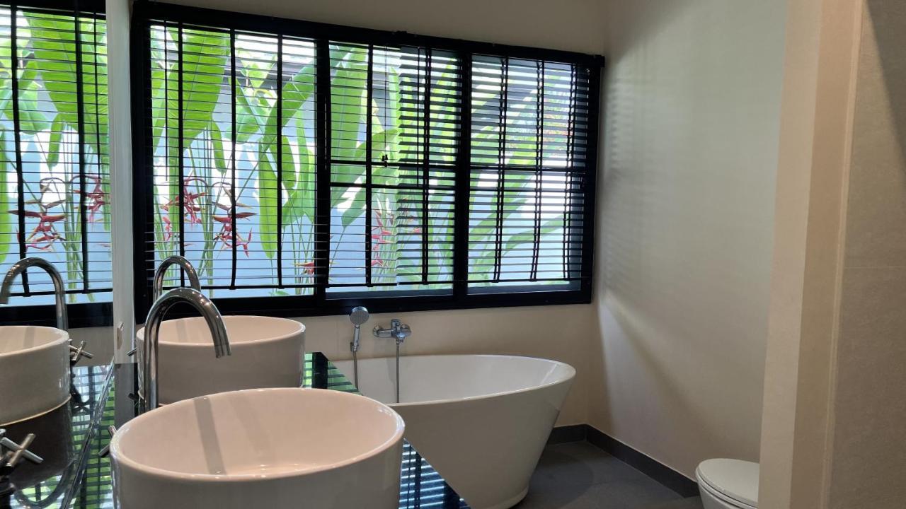 Plunge Tropic Villas 2 Naiharn Rawai Екстер'єр фото